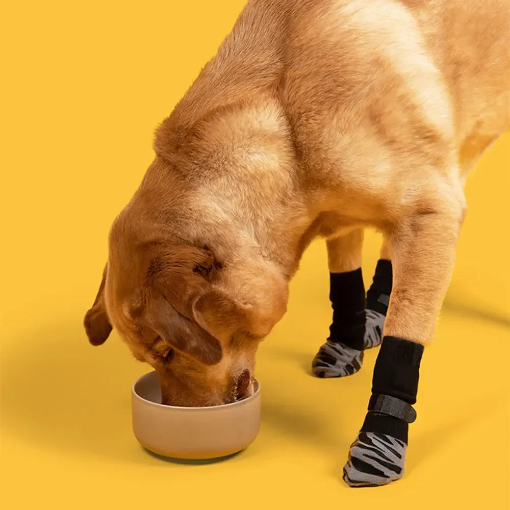 Premium Non-Slip Dog Socks Extra-Thick Grip for Prevents Slipping Licking Protects Dog Paws Ideal for Small Medium Large Dogs