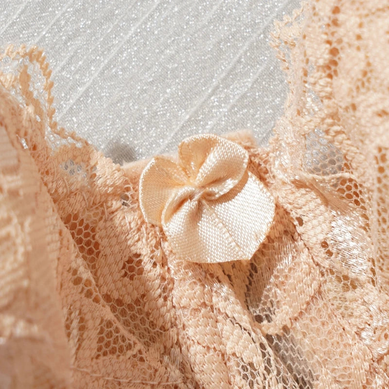 Women New Sexy Floral Lace Bras Comfort Breathable Underwear Brassiere Summer Thin Push Up Bras Solid Color Lace Bra
