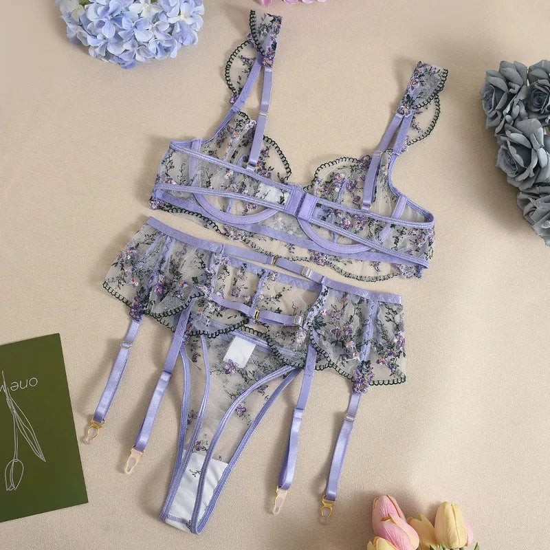 Toucheart Erotic Lingerie Fancy Embroidery See-through Mesh Contrast Color Patchwork Gathertogether Women Delicate Underwear Set