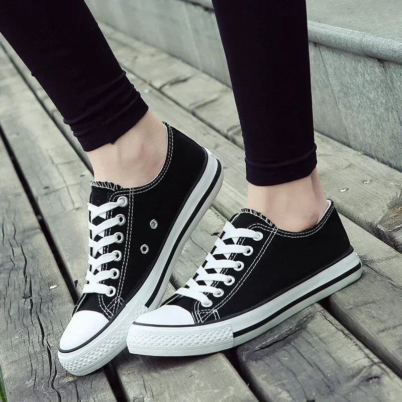 Herr canvas sneakers med snörning – Andningsbara, låg profil, sommar & fritid, storlek 36–44, 4 färger