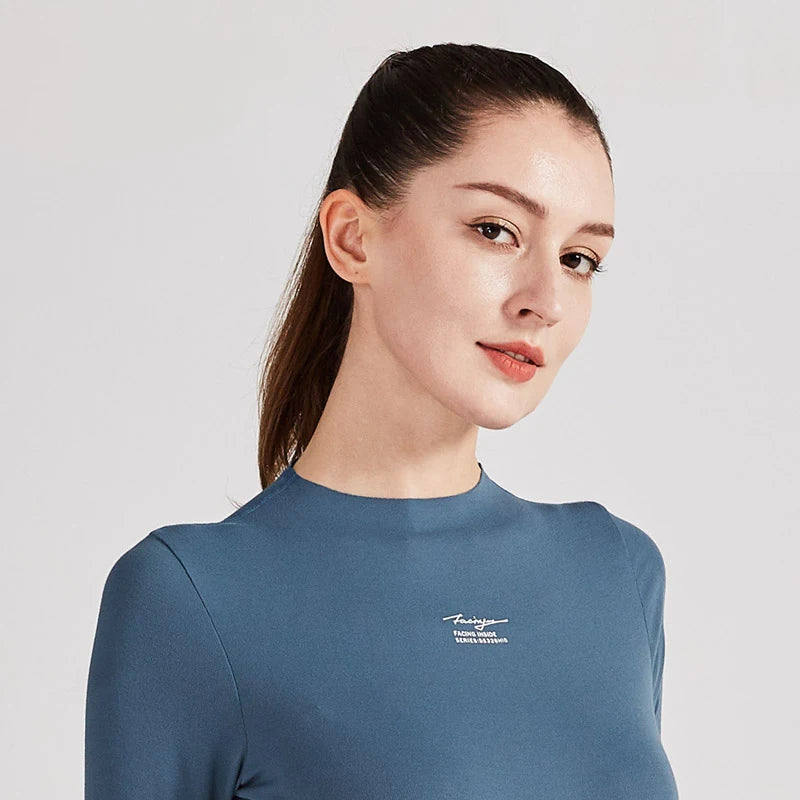52025 Seamless Thermal Underwear Top or Leggings – Lightweight, Soft, and Comfortable Base Layer for Men & Women
